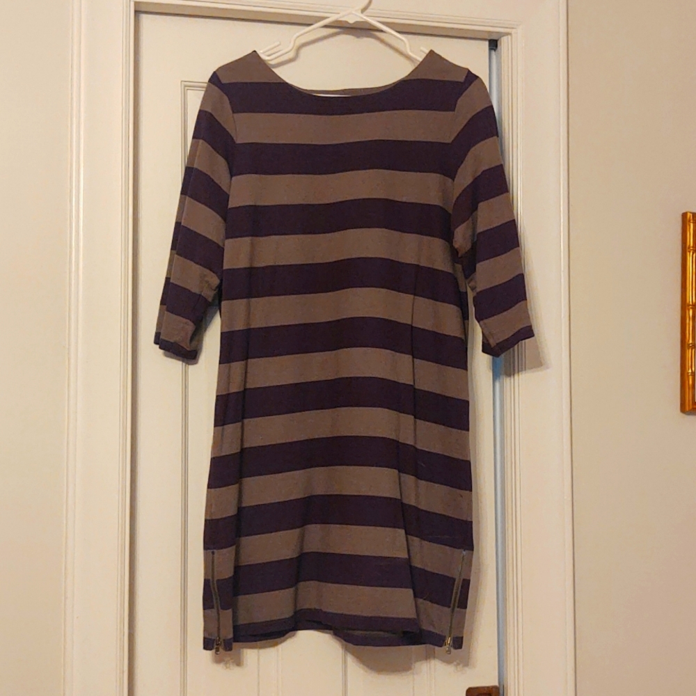 Boat neck striped t shirt dress with side zipper slits